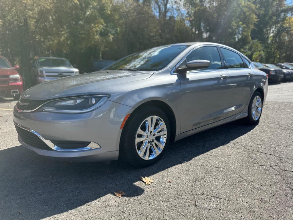 2017 Chrysler 200 Limited