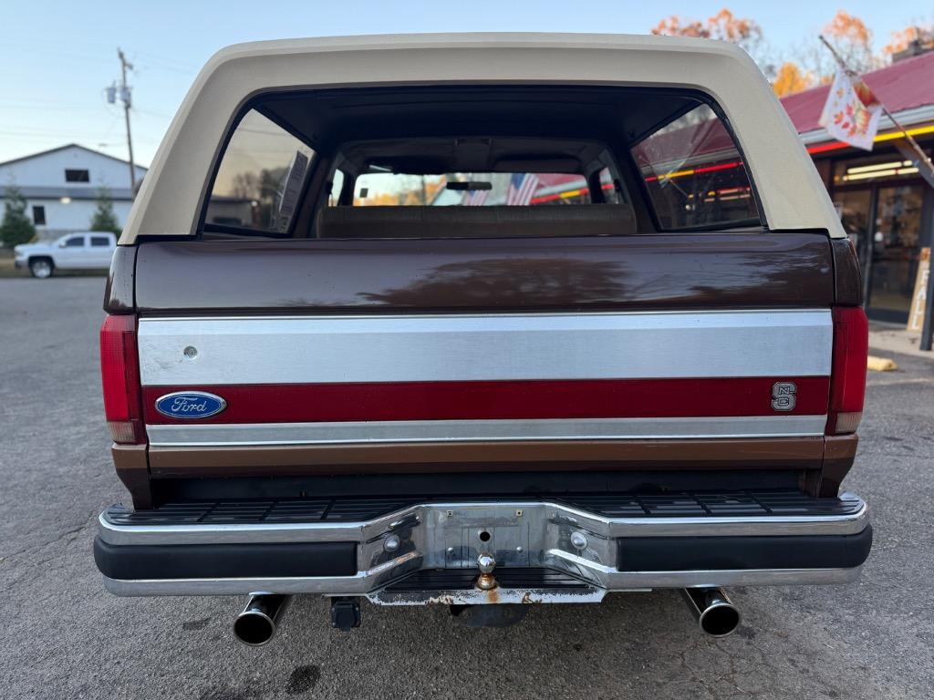 1991 Ford Bronco - Photo 10