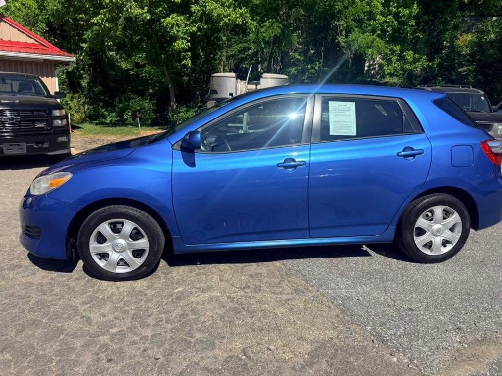 2009 Toyota Matrix Base AT's photo